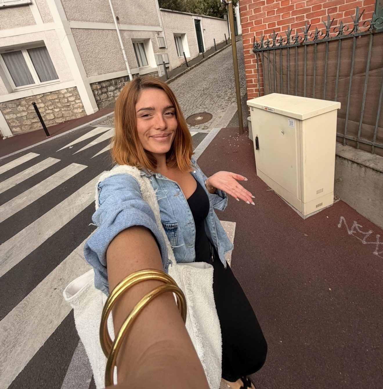 UGC ou influence : quelle différence entre créatrice UGC et influenceuse ?